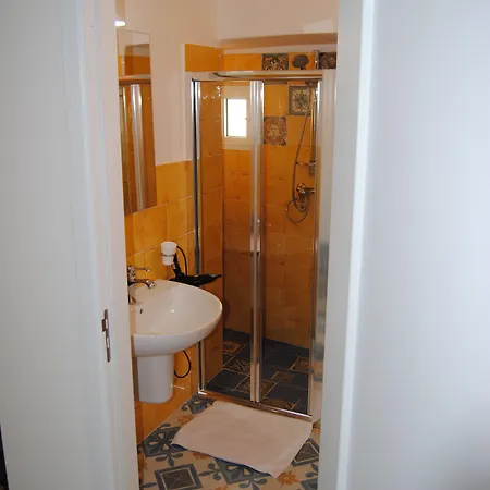 Palazzo Maestro & Corte Maestro 3* גאליפולי