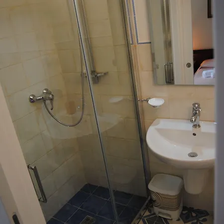 Palazzo Maestro & Corte Maestro לינה וארוחת בוקר גאליפולי